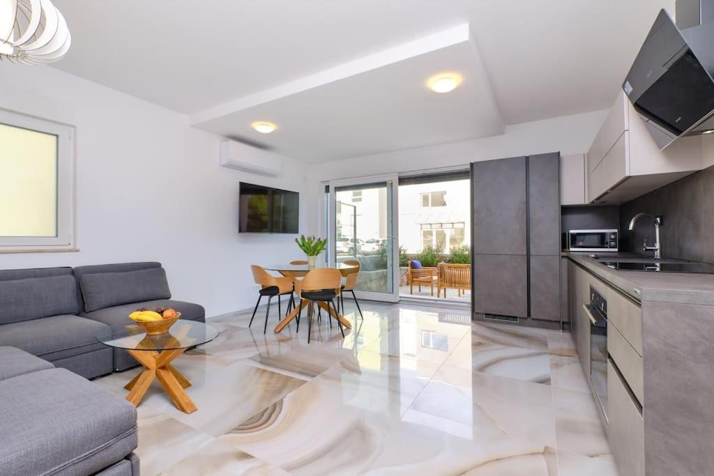 Apartments Olea Мали-Лошинь Экстерьер фото